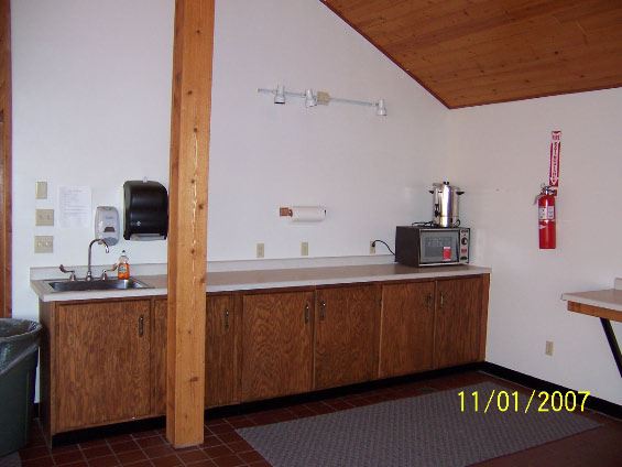 Image of kitchenette  with sink and counter